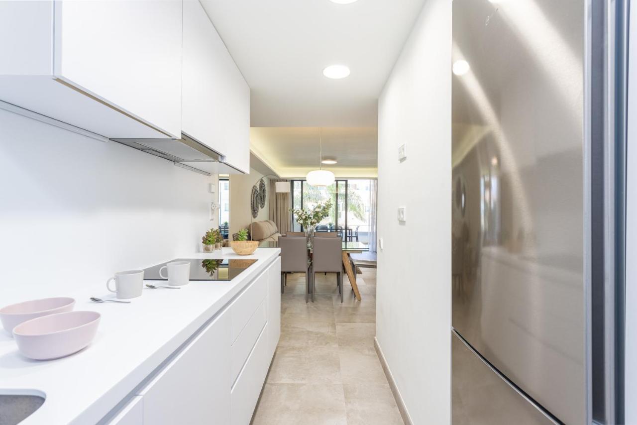 Blue Infinity Luxury Apartment By Ghr Rentals Estepona Exteriér fotografie
