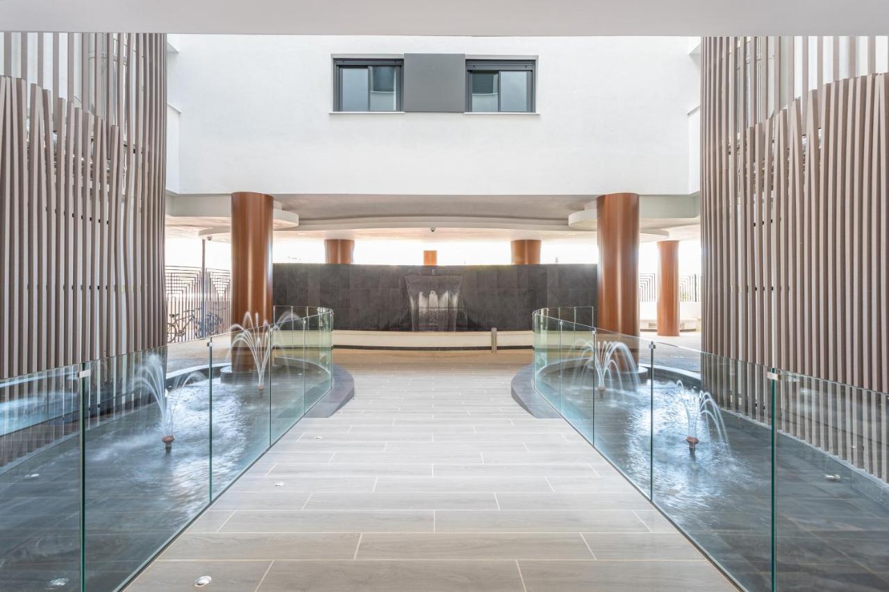 Blue Infinity Luxury Apartment By Ghr Rentals Estepona Exteriér fotografie